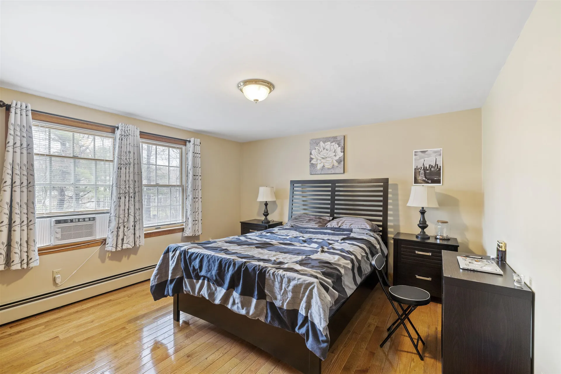 191 Pleasant Street New London NH 03257