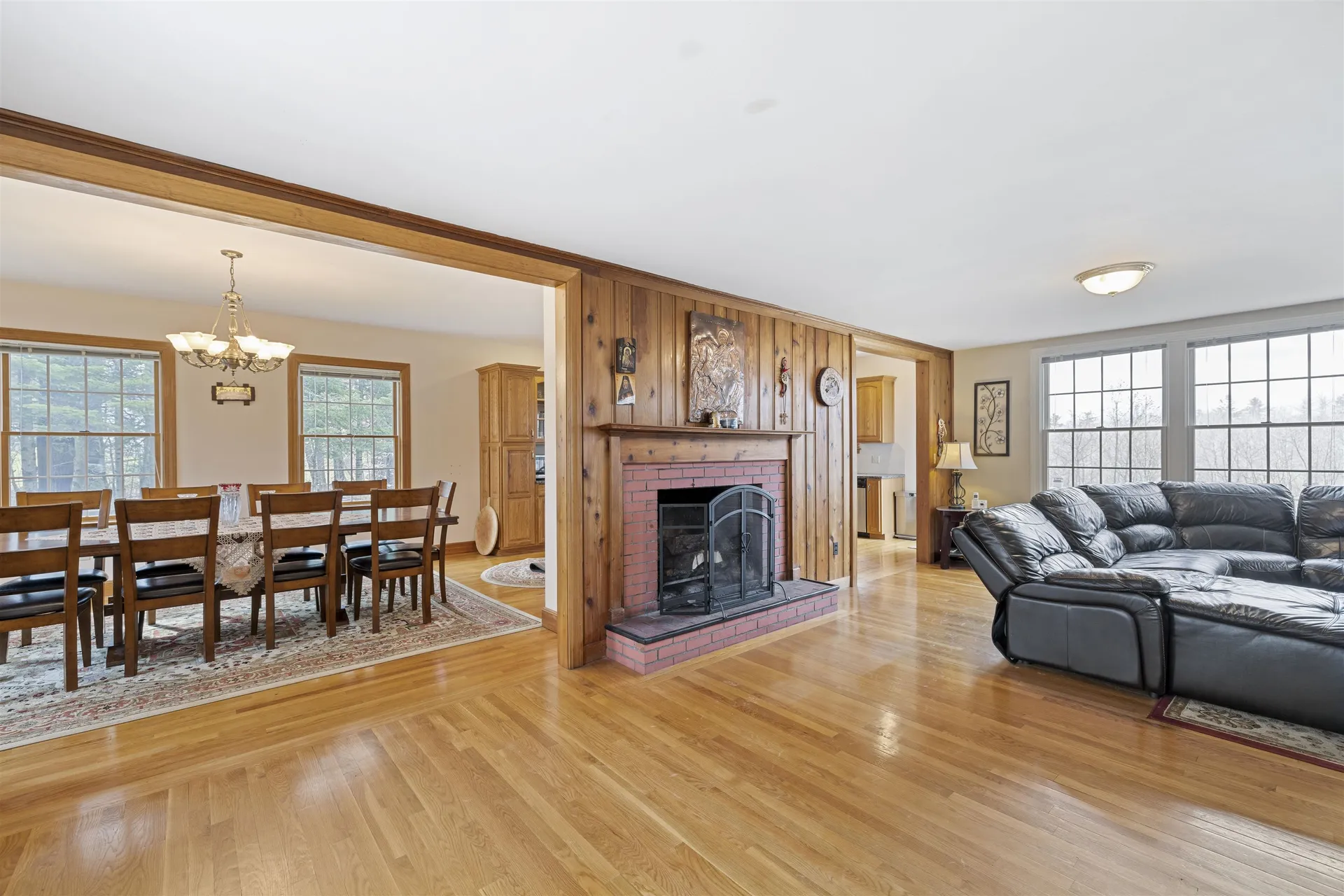 191 Pleasant Street New London NH 03257