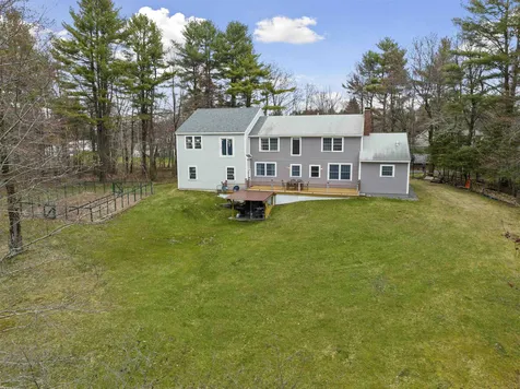 191 Pleasant Street New London NH 03257
