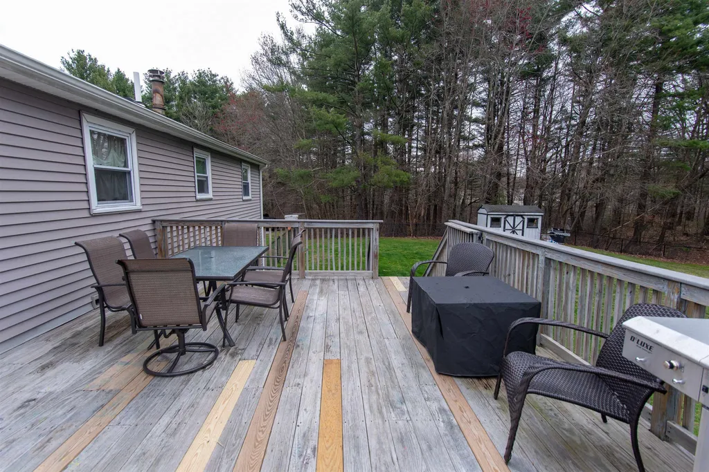 3 Dominic Drive Salem NH 03079