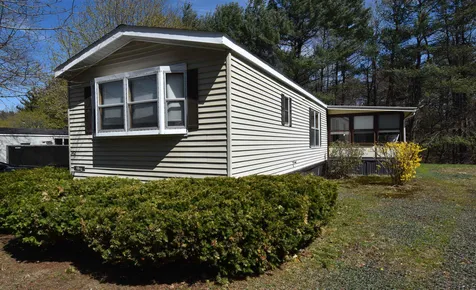 142 Daffodil Hill Lane Rochester NH 03868-8750