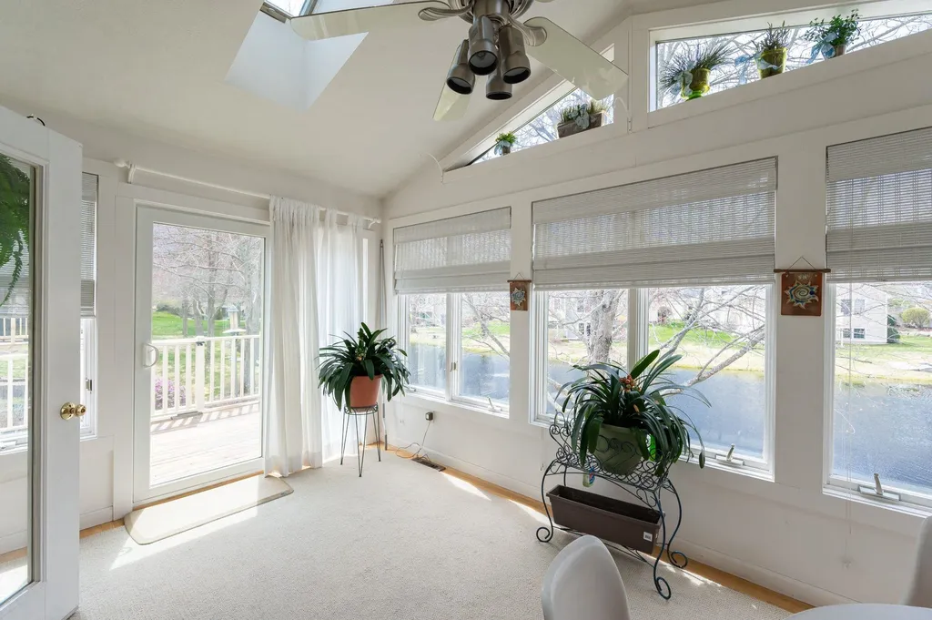 5 Gleneagle Drive Bedford NH 03110