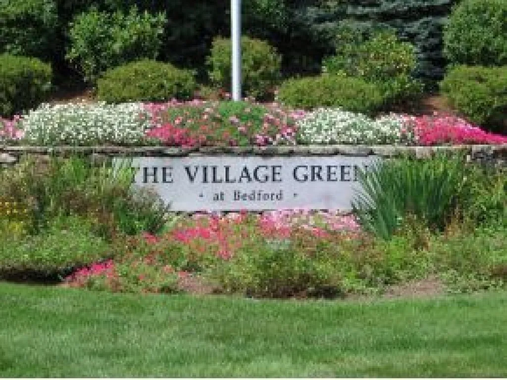 5 Gleneagle Drive Bedford NH 03110