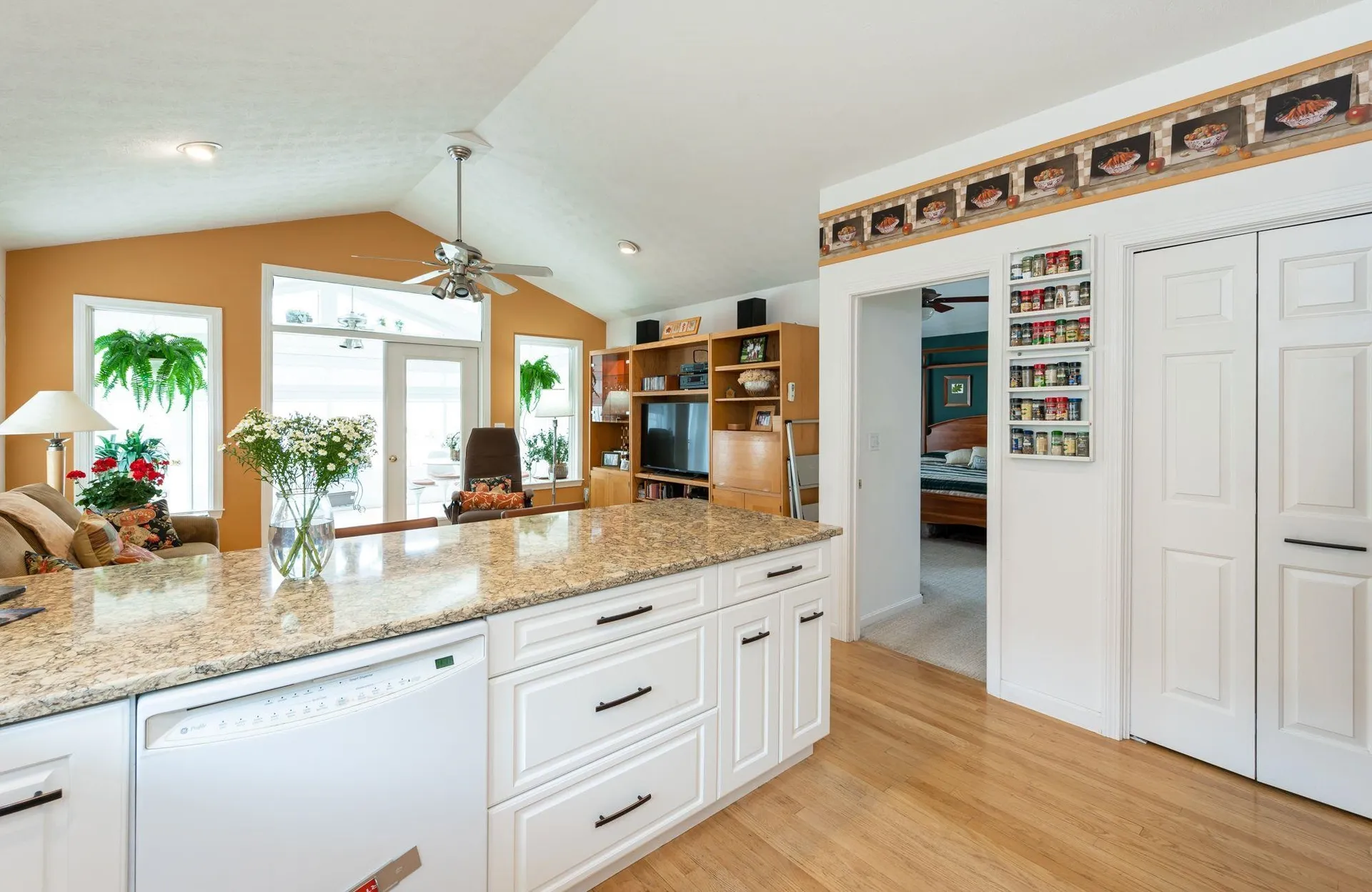 5 Gleneagle Drive Bedford NH 03110