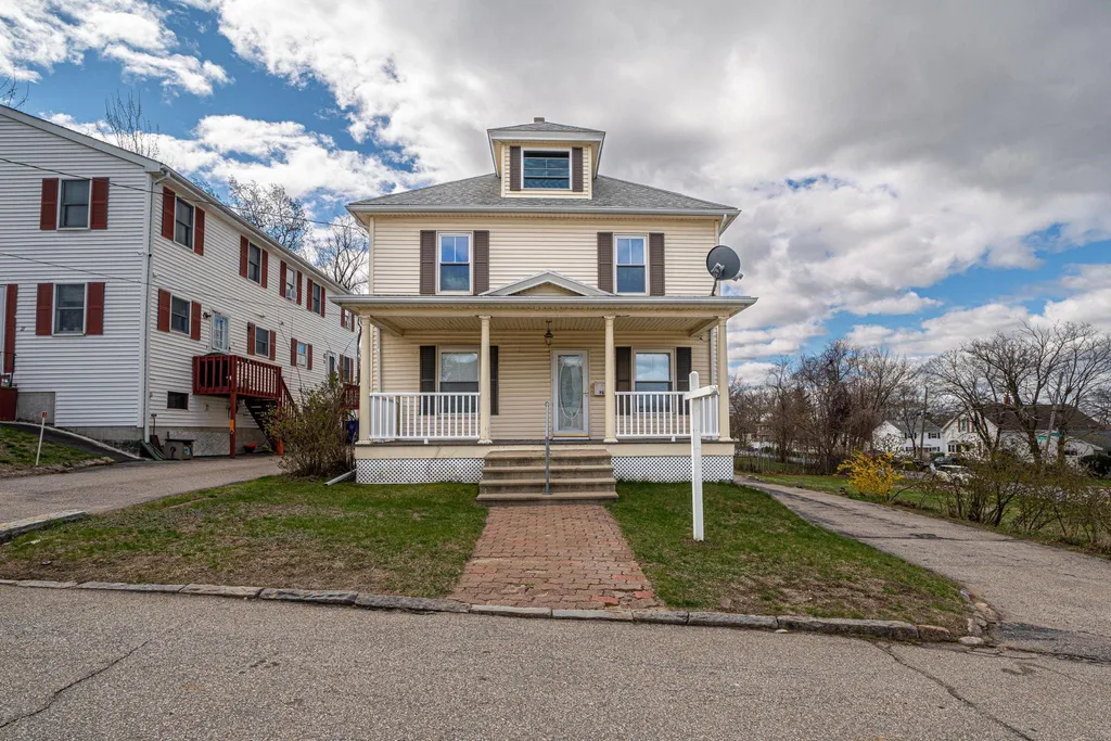 11 Manning Street Manchester NH 03103