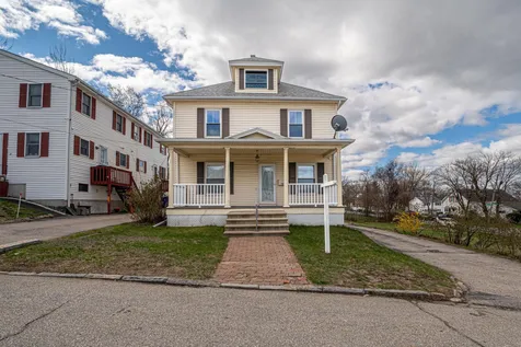 11 Manning Street Manchester NH 03103