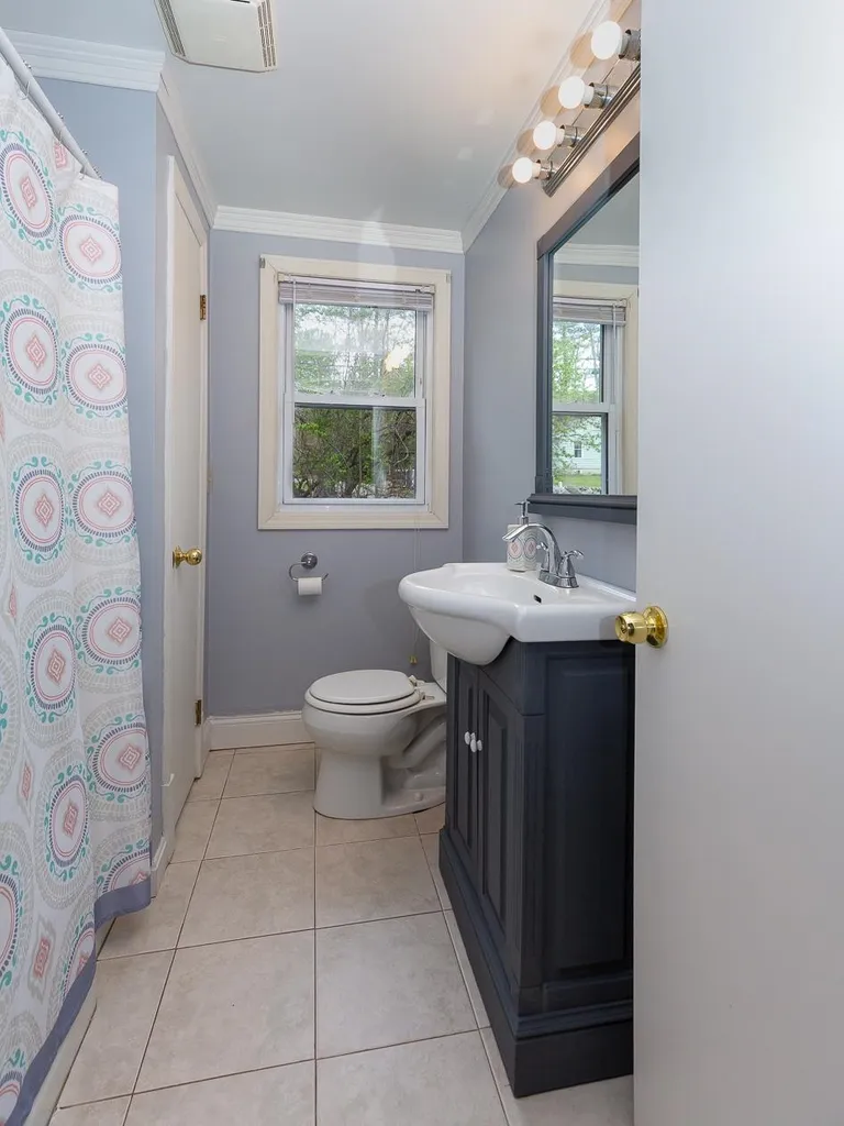 61 Mill Road Durham NH 03824
