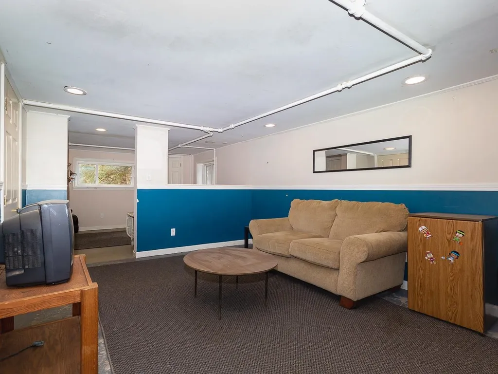 61 Mill Road Durham NH 03824