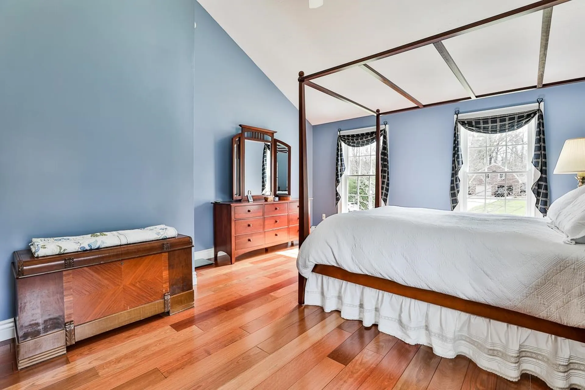 47 Sagharbor Drive Auburn NH 03032