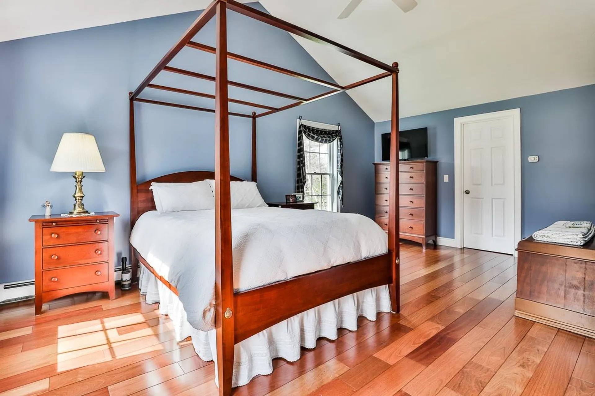 47 Sagharbor Drive Auburn NH 03032