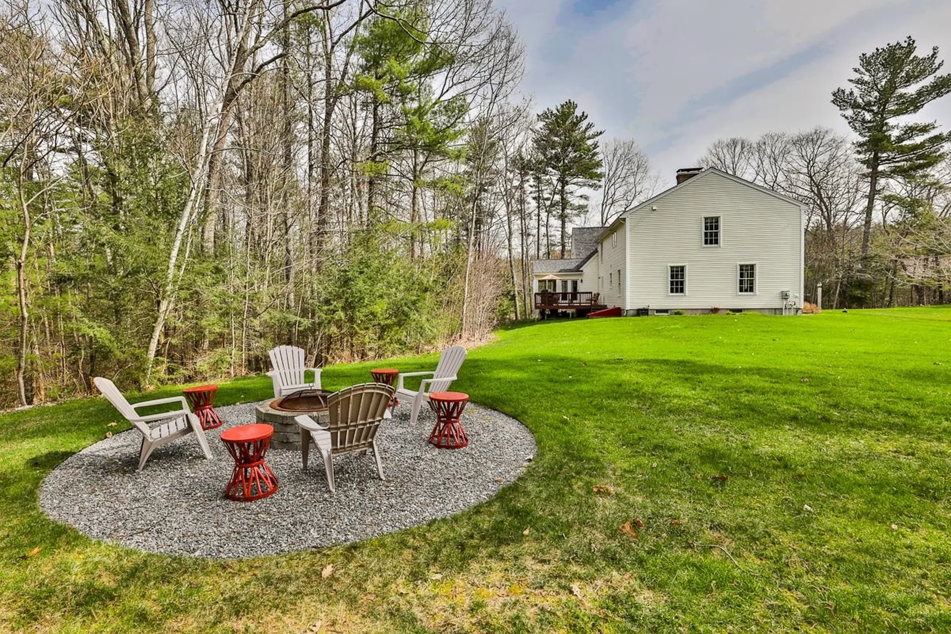 47 Sagharbor Drive Auburn NH 03032