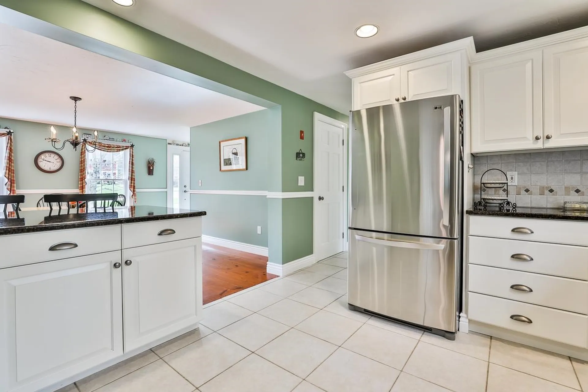 47 Sagharbor Drive Auburn NH 03032