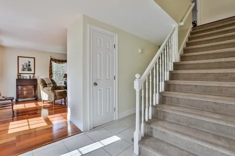 47 Sagharbor Drive Auburn NH 03032