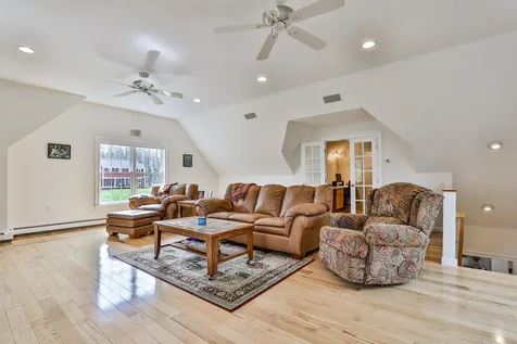 47 Sagharbor Drive Auburn NH 03032