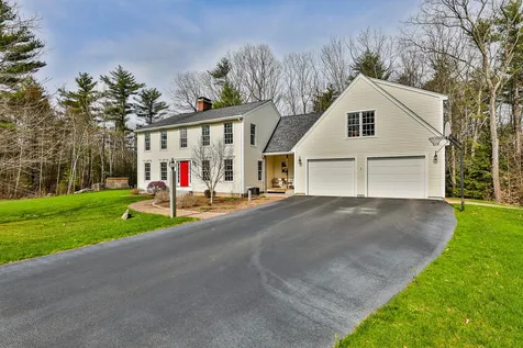 47 Sagharbor Drive Auburn NH 03032
