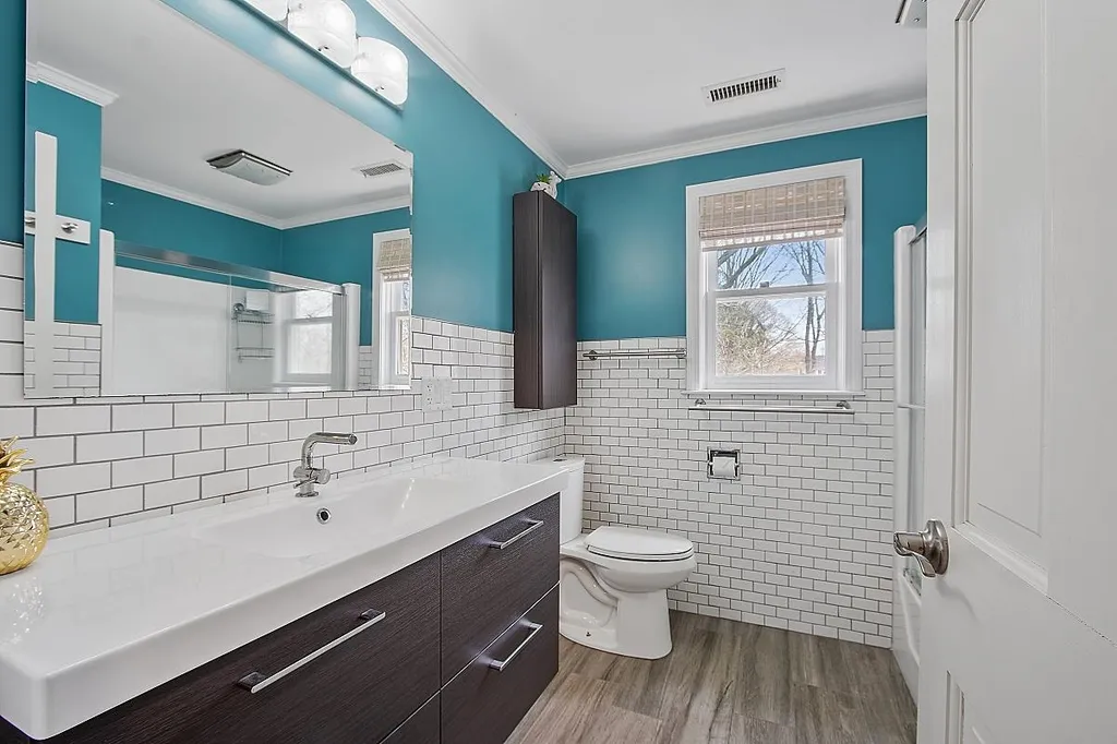 58 Edgewood Drive Hampton NH 03842