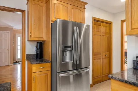 17 Rockrimmon Road North Hampton NH 03862
