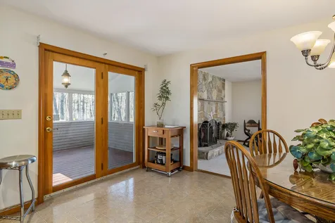 17 Rockrimmon Road North Hampton NH 03862