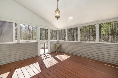17 Rockrimmon Road North Hampton NH 03862