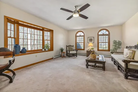 17 Rockrimmon Road North Hampton NH 03862