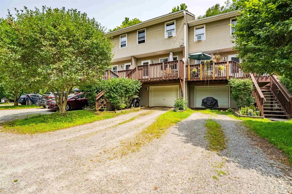 91 East Main Street Richmond VT 05477