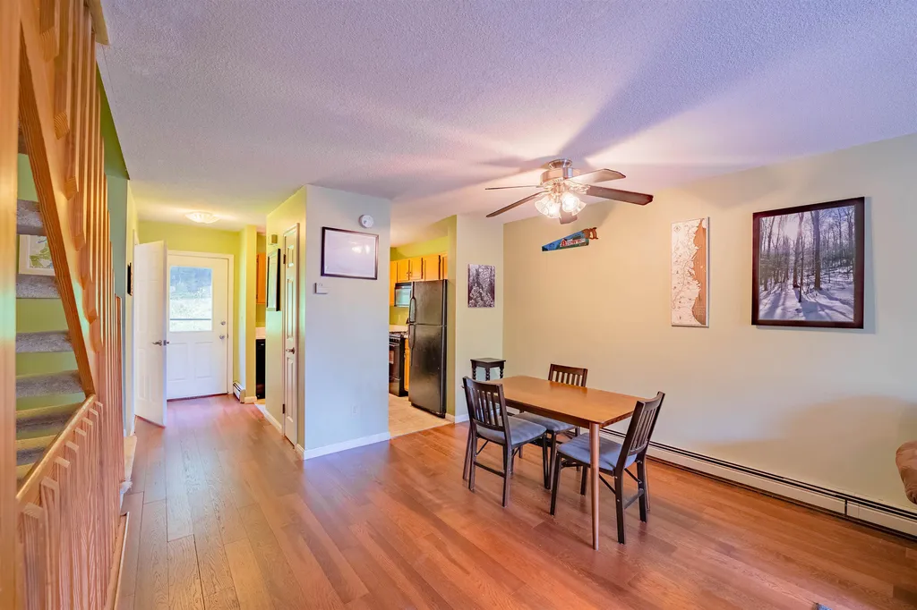 91 East Main Street Richmond VT 05477