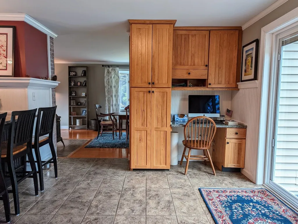 19 Risingwood Drive Bow NH 03304