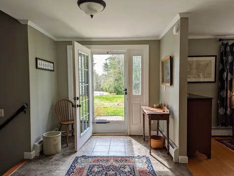 19 Risingwood Drive Bow NH 03304
