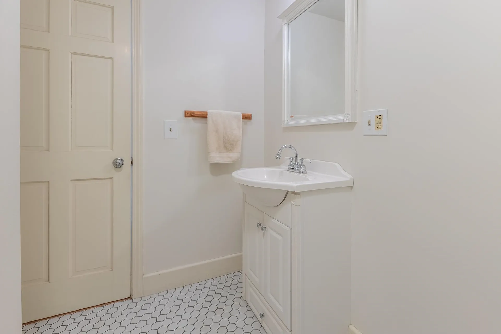 19 Fieldstone Way Hartford VT 05001