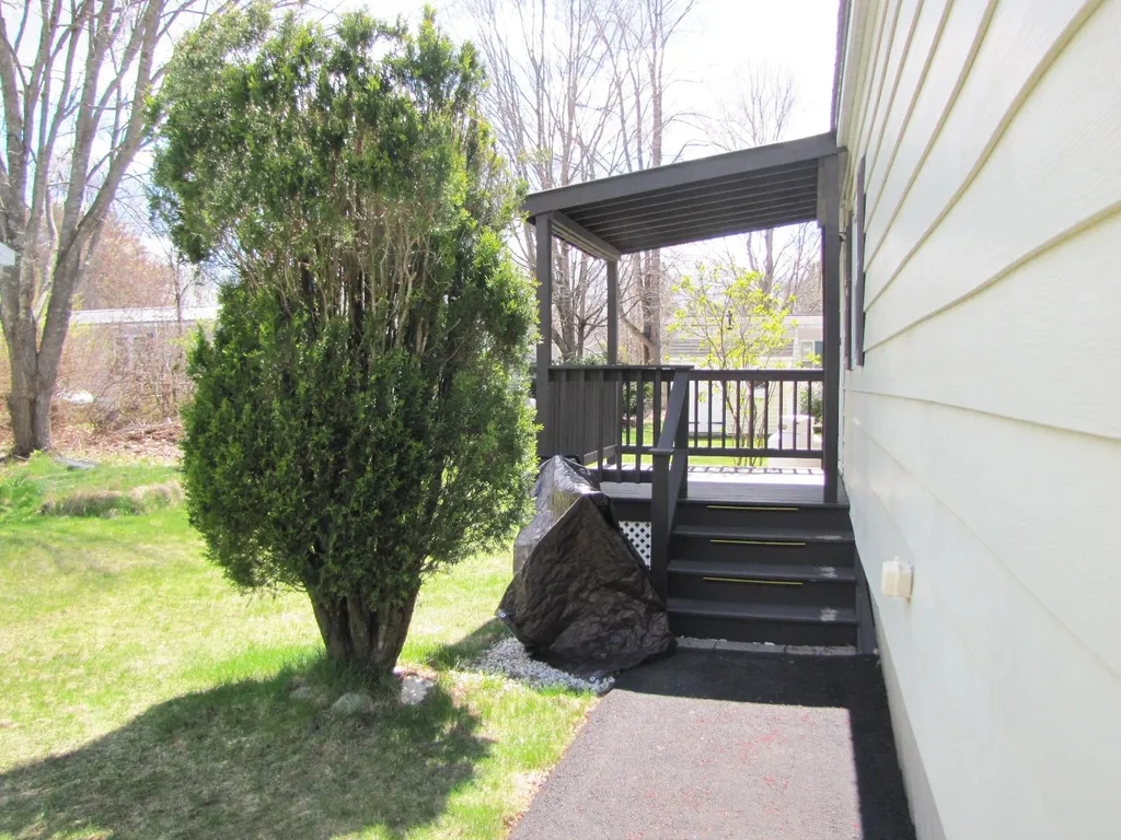13 Vincent Street Exeter NH 03833