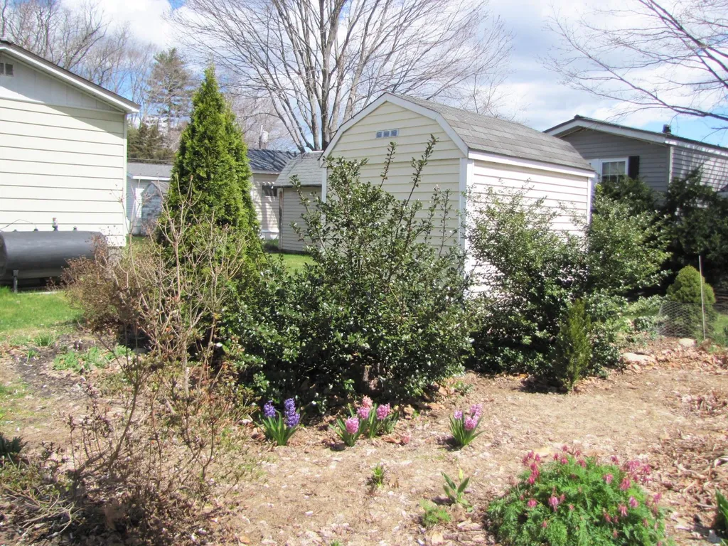 13 Vincent Street Exeter NH 03833