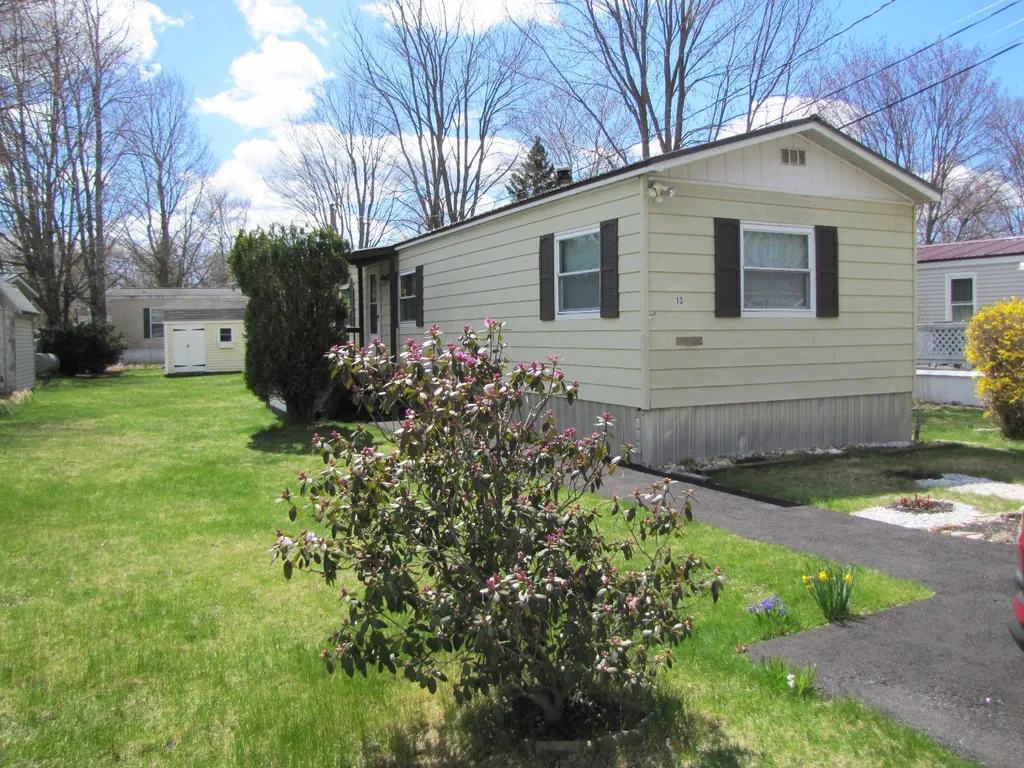 13 Vincent Street Exeter NH 03833