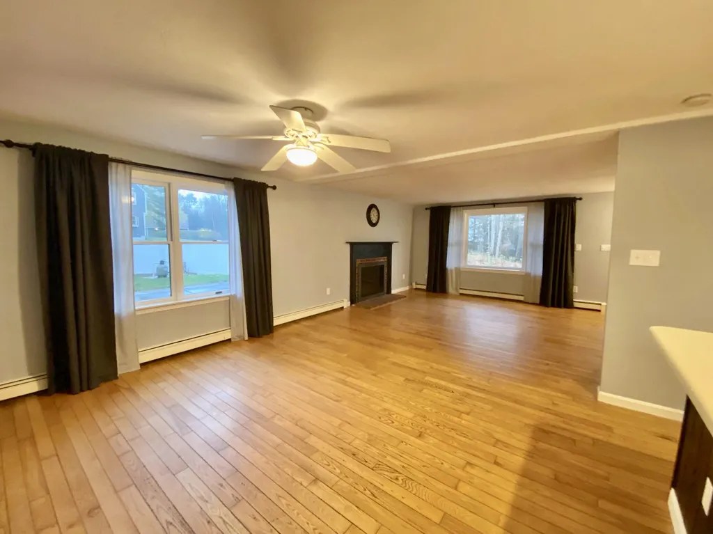 107 Schanda Drive Newmarket NH 03857