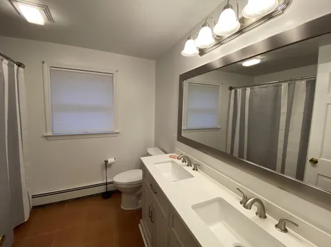 107 Schanda Drive Newmarket NH 03857