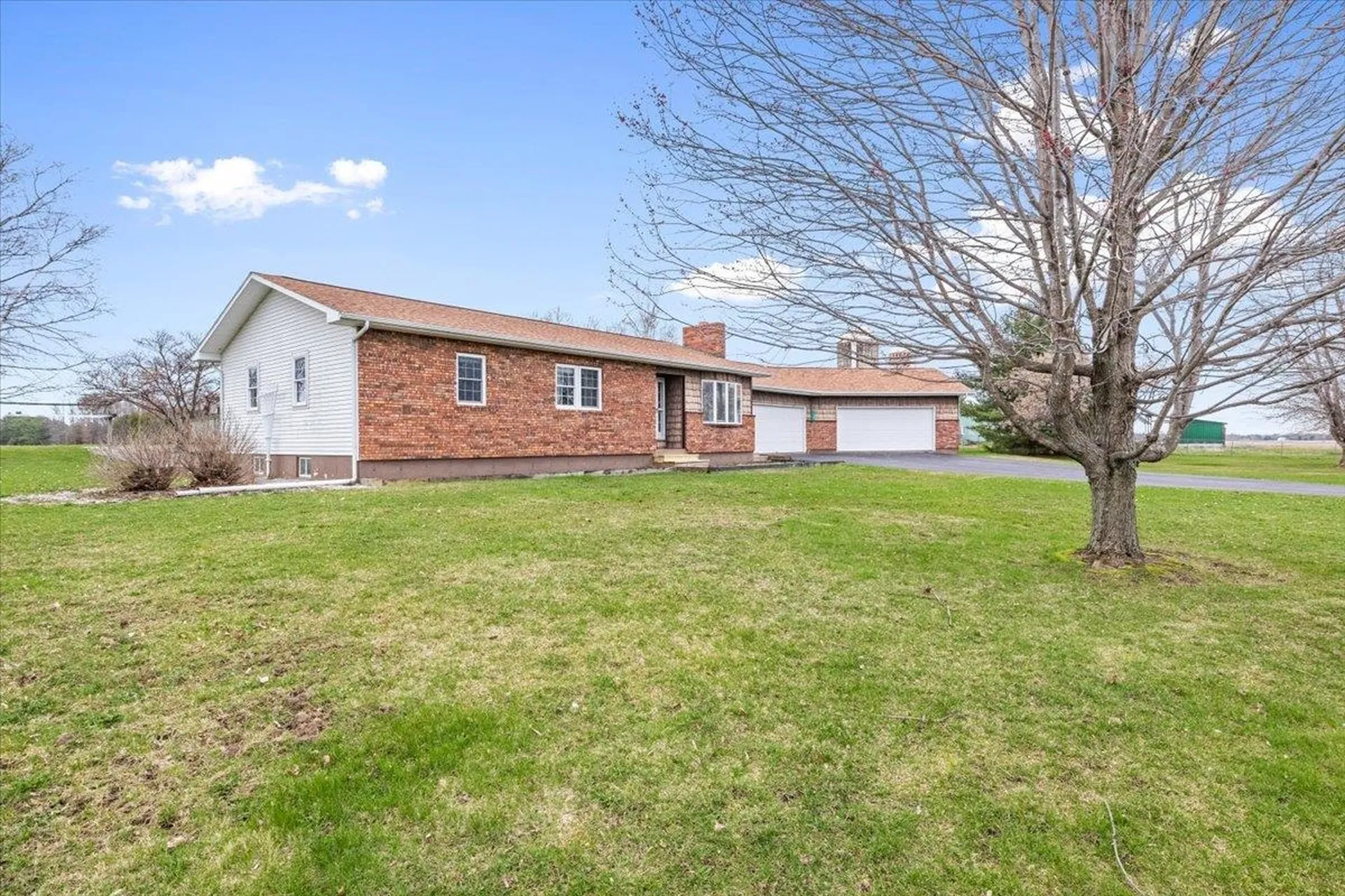 113 West Shore Road Alburgh VT 05440