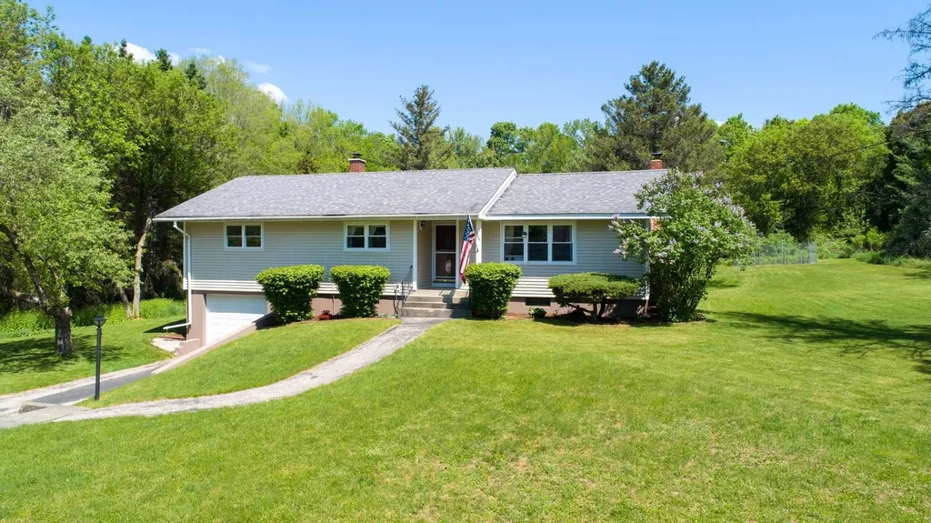 395 Barnumville Road Manchester VT 05255