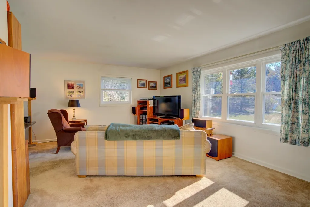 395 Barnumville Road Manchester VT 05255