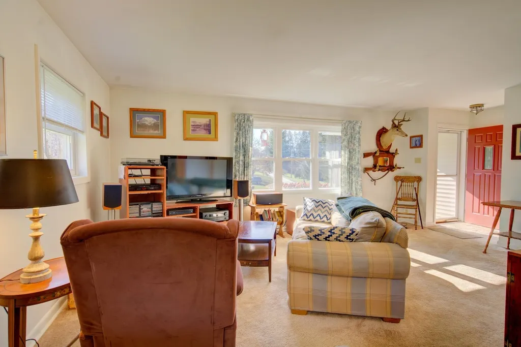 395 Barnumville Road Manchester VT 05255