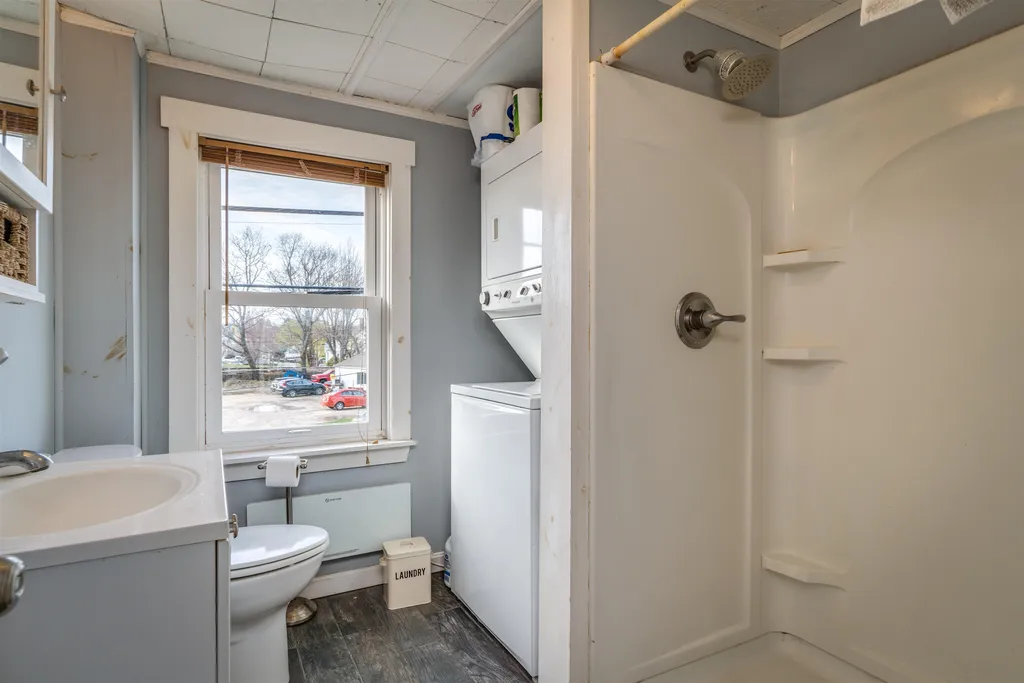 15 Broadway Street Dover NH 03820
