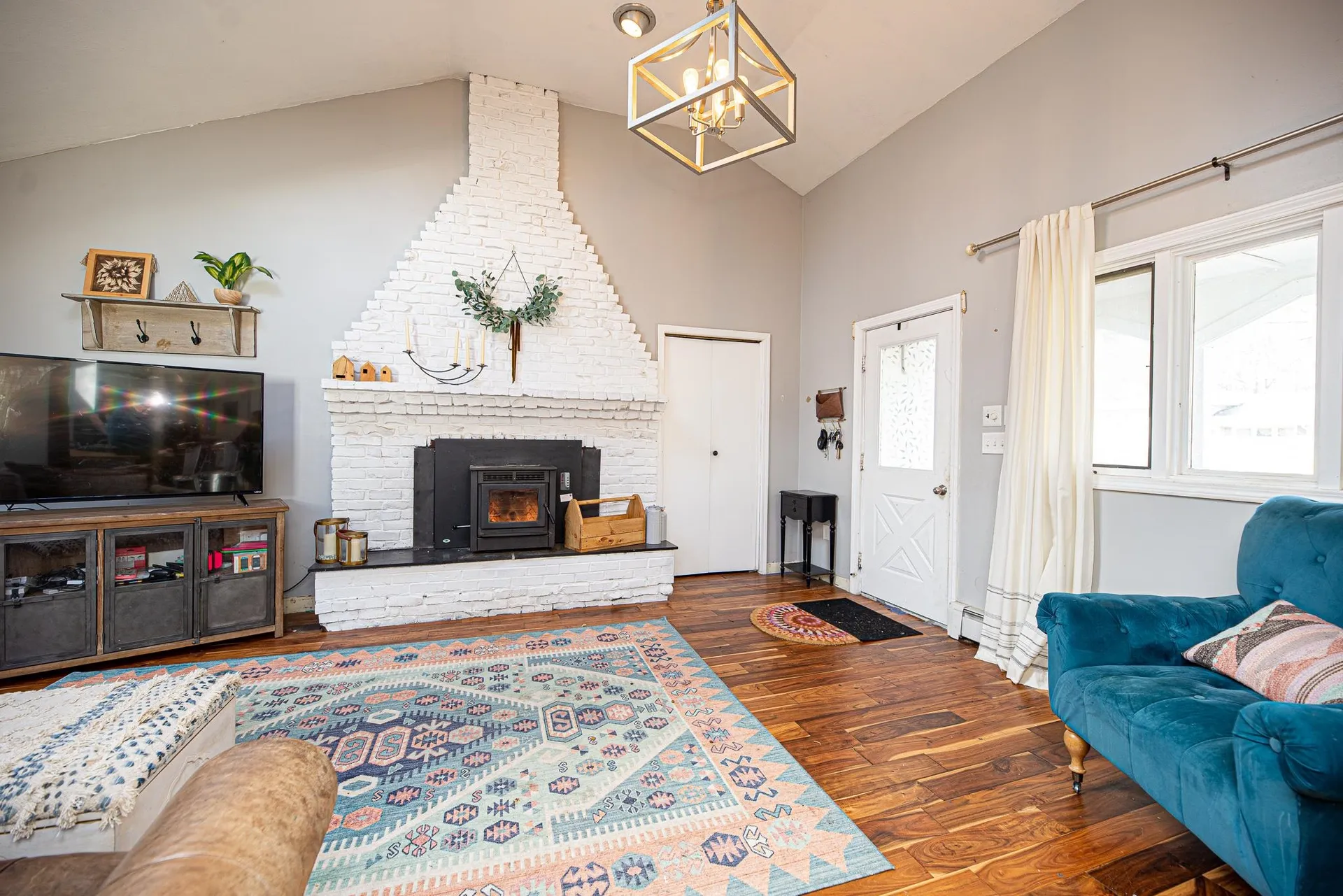 8 Briar Avenue Salem NH 03079
