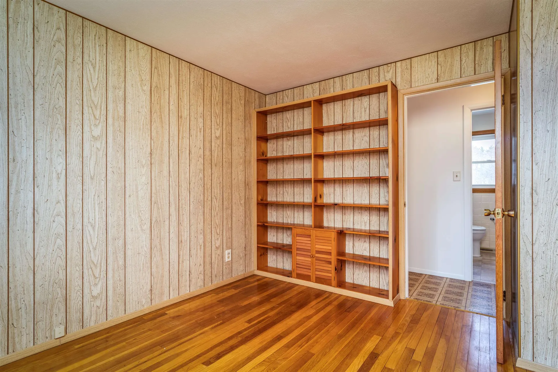 47 Suzanne Drive Portsmouth NH 03801