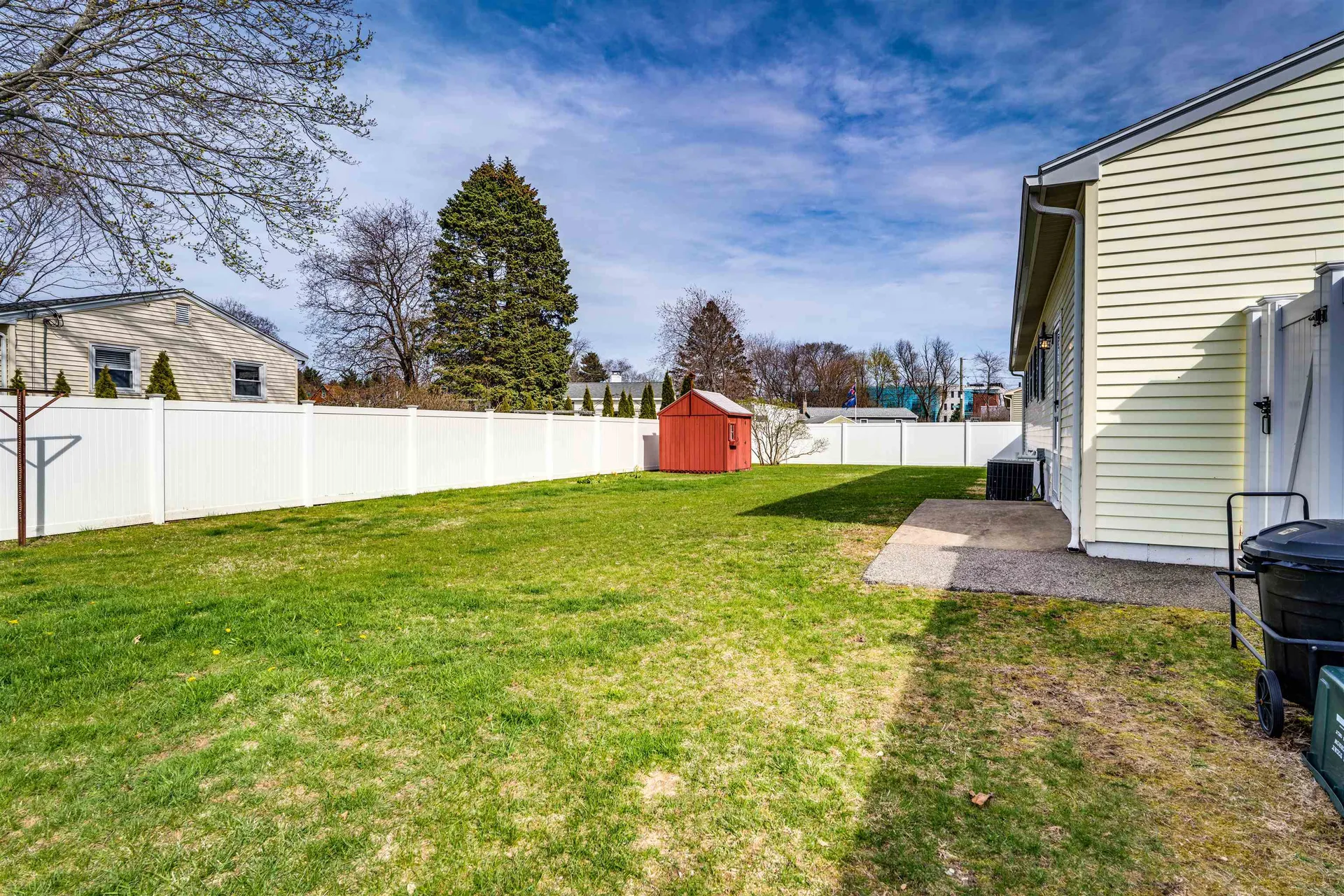 47 Suzanne Drive Portsmouth NH 03801