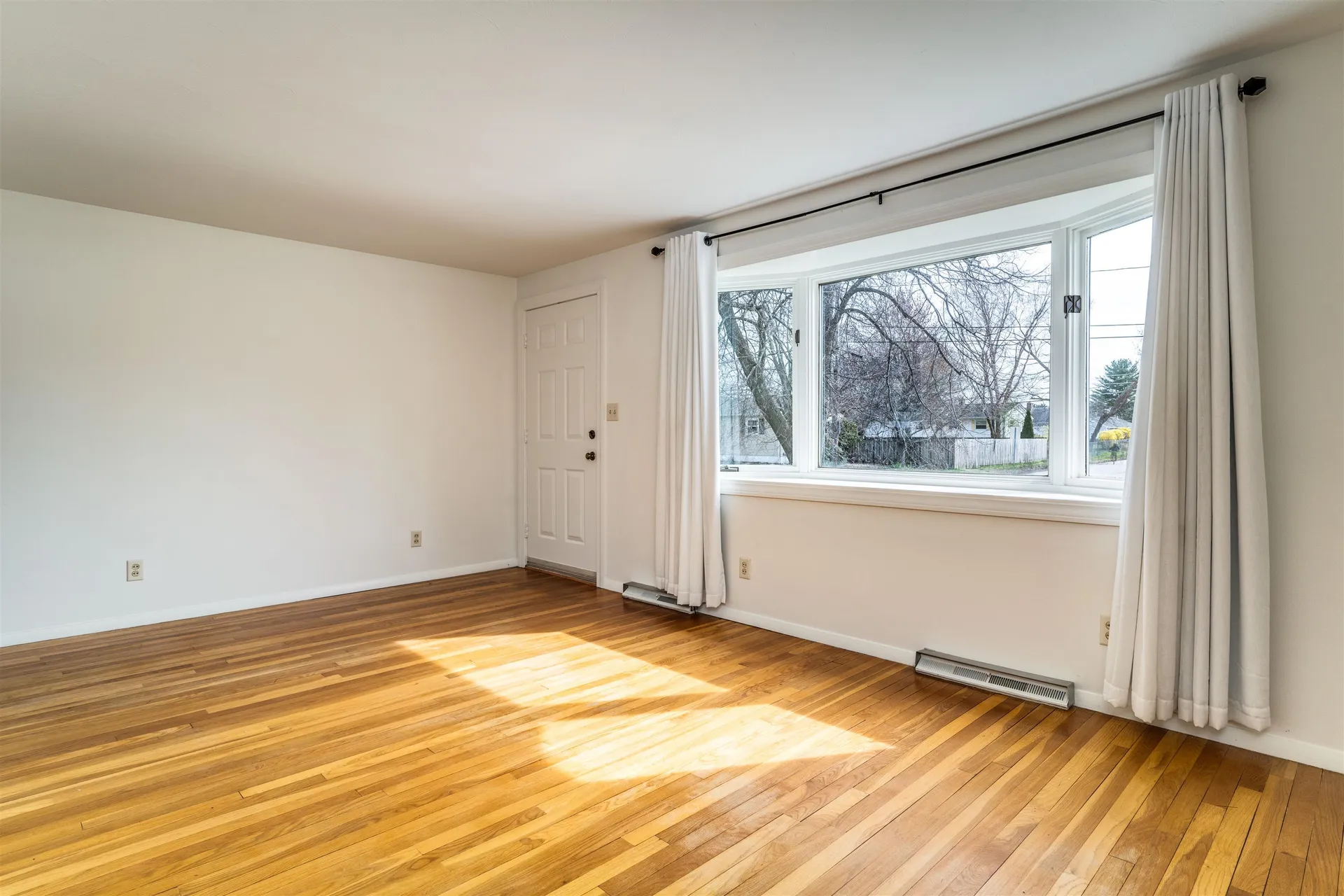 47 Suzanne Drive Portsmouth NH 03801