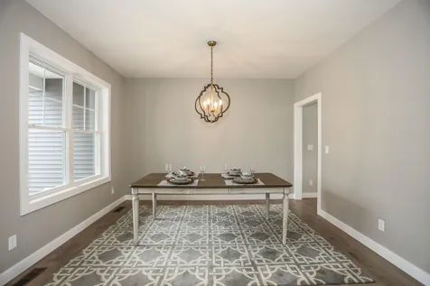 19 Treeline Drive Auburn NH 03032
