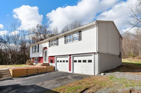 86 Dracut Road Hudson NH 03051