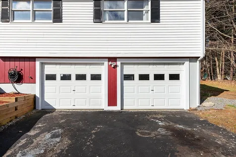 86 Dracut Road Hudson NH 03051