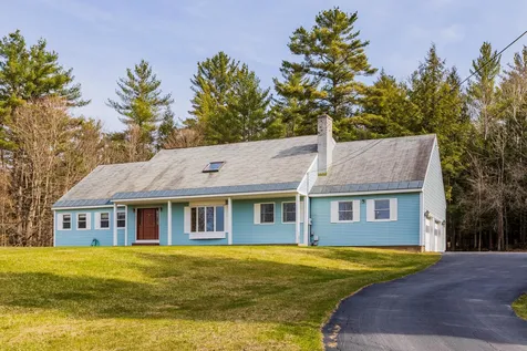 9 Skylark Road Lebanon NH 03766