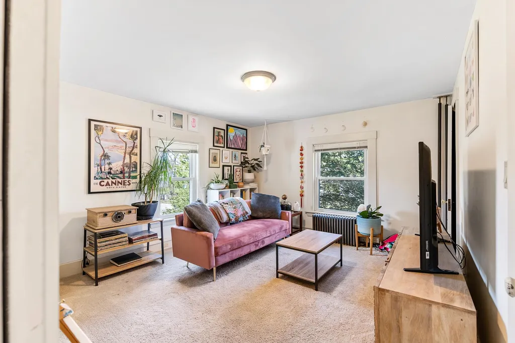 316-320 Wallis Road Rye NH 03870