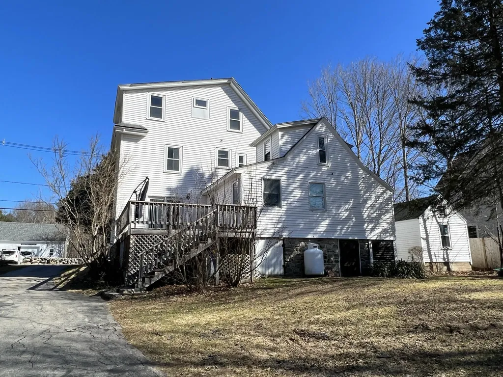 316-320 Wallis Road Rye NH 03870