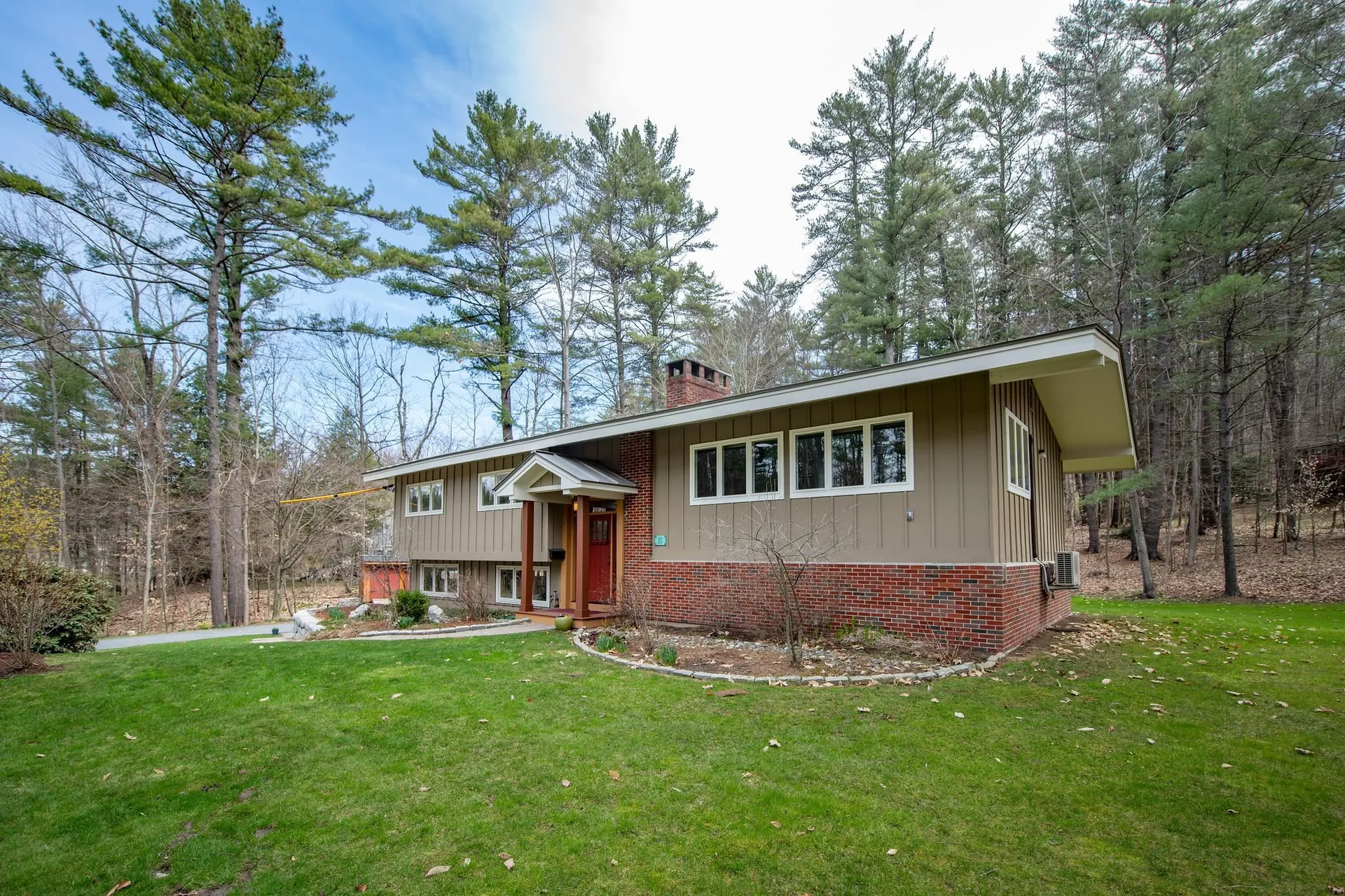 20 Kingsford Road Hanover NH 03755